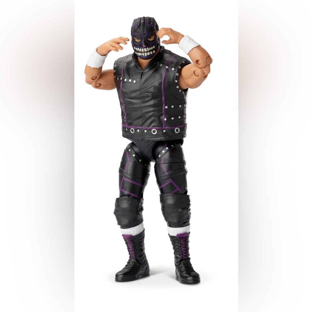 This used aew figure is evil uno.